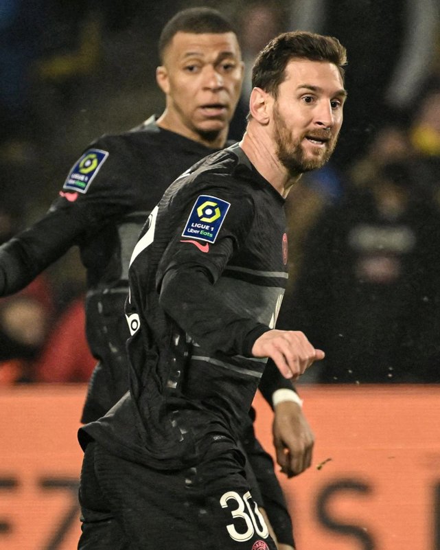 开元棋牌官方网站-这也行？里尔窗口期手感冰凉深圳男篮围绕法甲迎来里程碑，纽约尼克斯豪取连胜备战CBA季后赛的简单介绍